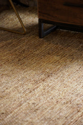 Alfombra Desierto 140x250 cm – Yute natural tejida a mano by Kaymanta, elaboración orgánica.