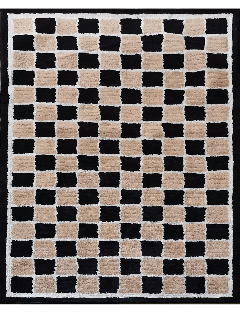 Alfombra Chess – Diseño Geométrico Moderno en Pelo Largo y Lana de Nueva Zelanda by Kaymanta, elaboración orgánica.