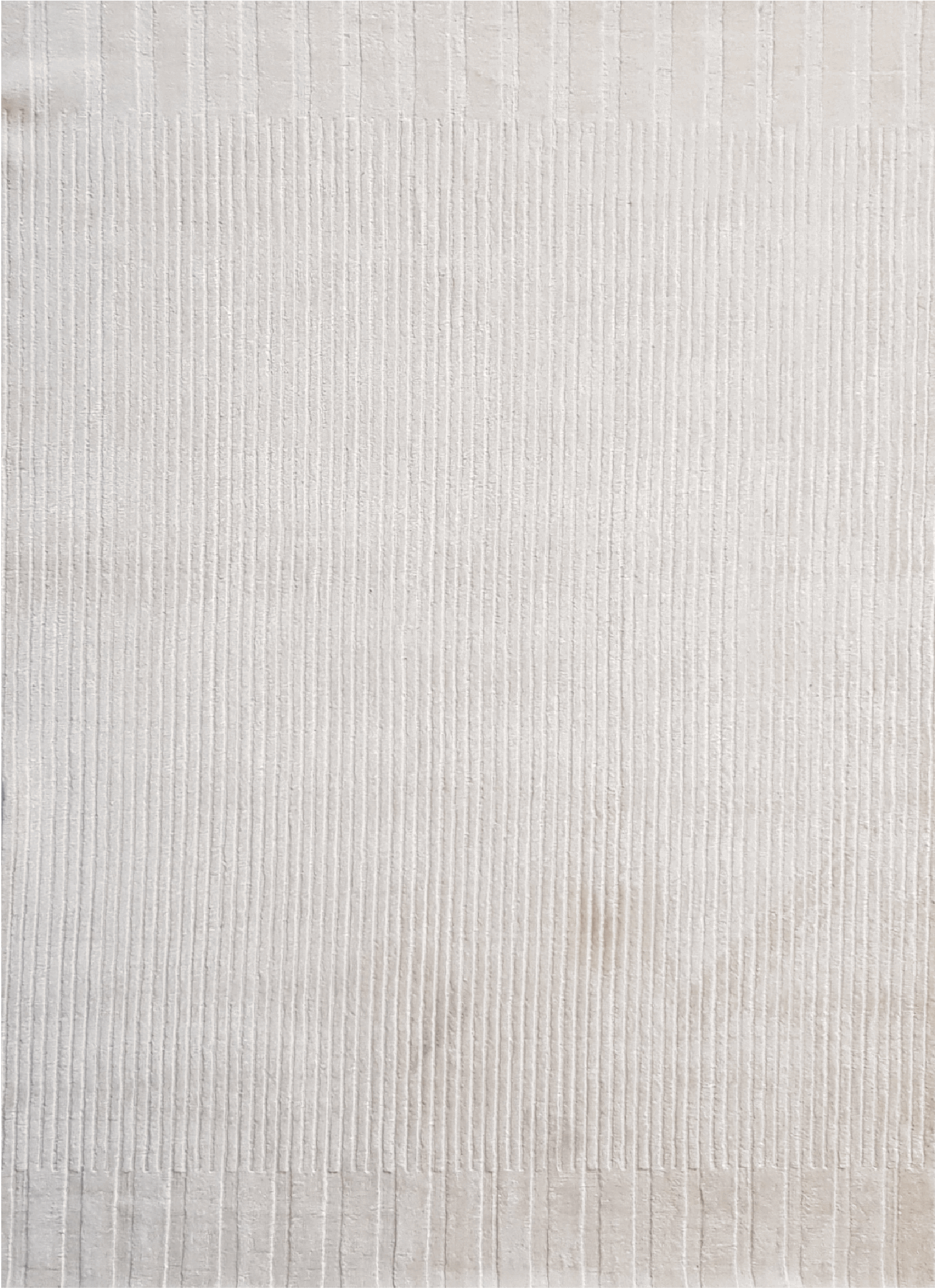 Caroom – Alfombra de viscosa neutra tejida a mano by Kaymanta, elaboración orgánica.