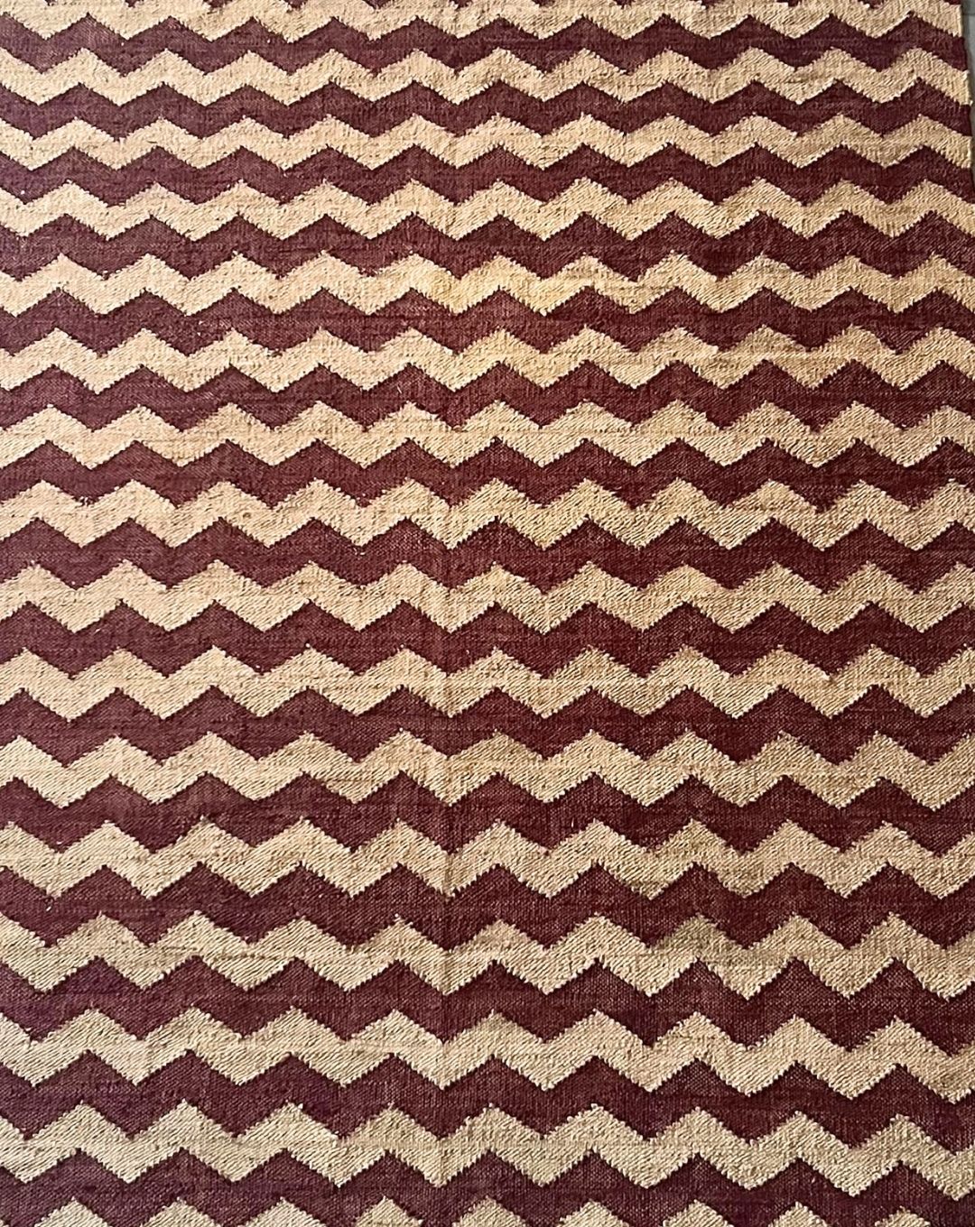 CHEVRON I 250 x 320 cm - alfombras_a_medida_en_lana_madrid - KAYMANTA | Sastrería de Alfombras