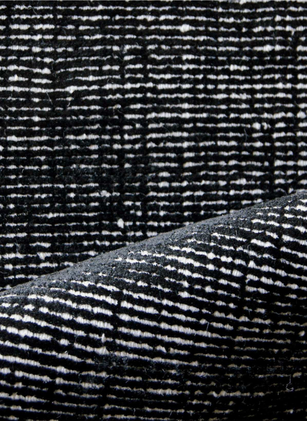 EAGLE - alfombras_a_medida_en_lana_madrid - KAYMANTA | Sastrería de Alfombras