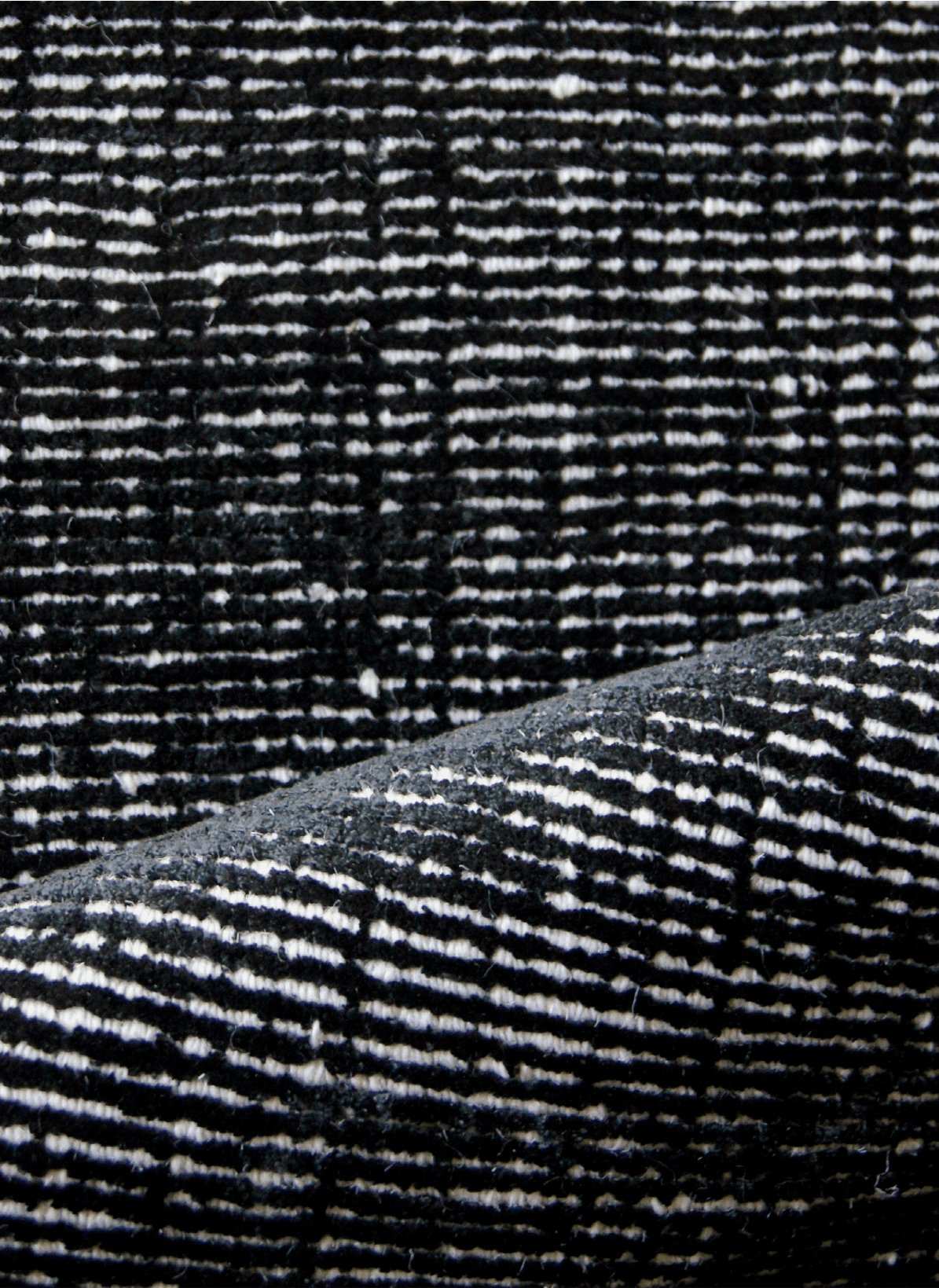 EAGLE - alfombras_a_medida_en_lana_madrid - KAYMANTA | Sastrería de Alfombras