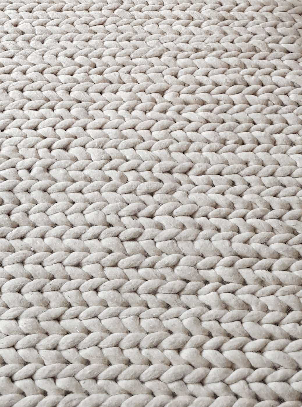 Alfombra Snow en Lana Virgen de primera calidad by Kaymanta, elaboración orgánica.