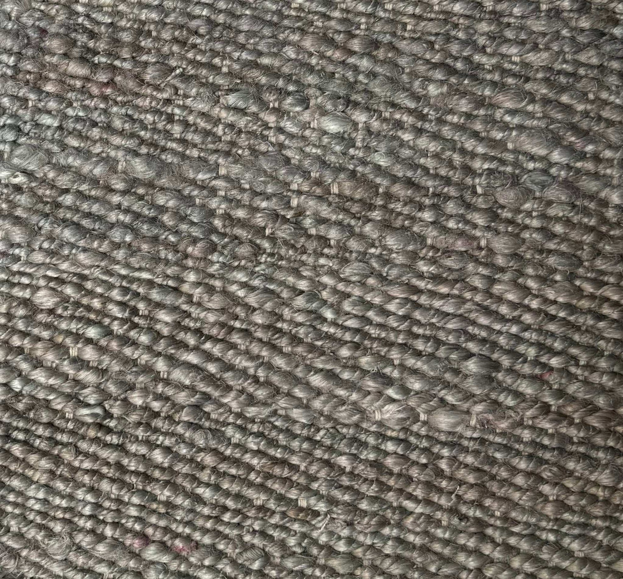 Yavi Rug | 100% Organic Jute | Elegant and Versatile Design in Neutral by Kaymanta, elaboración orgánica.